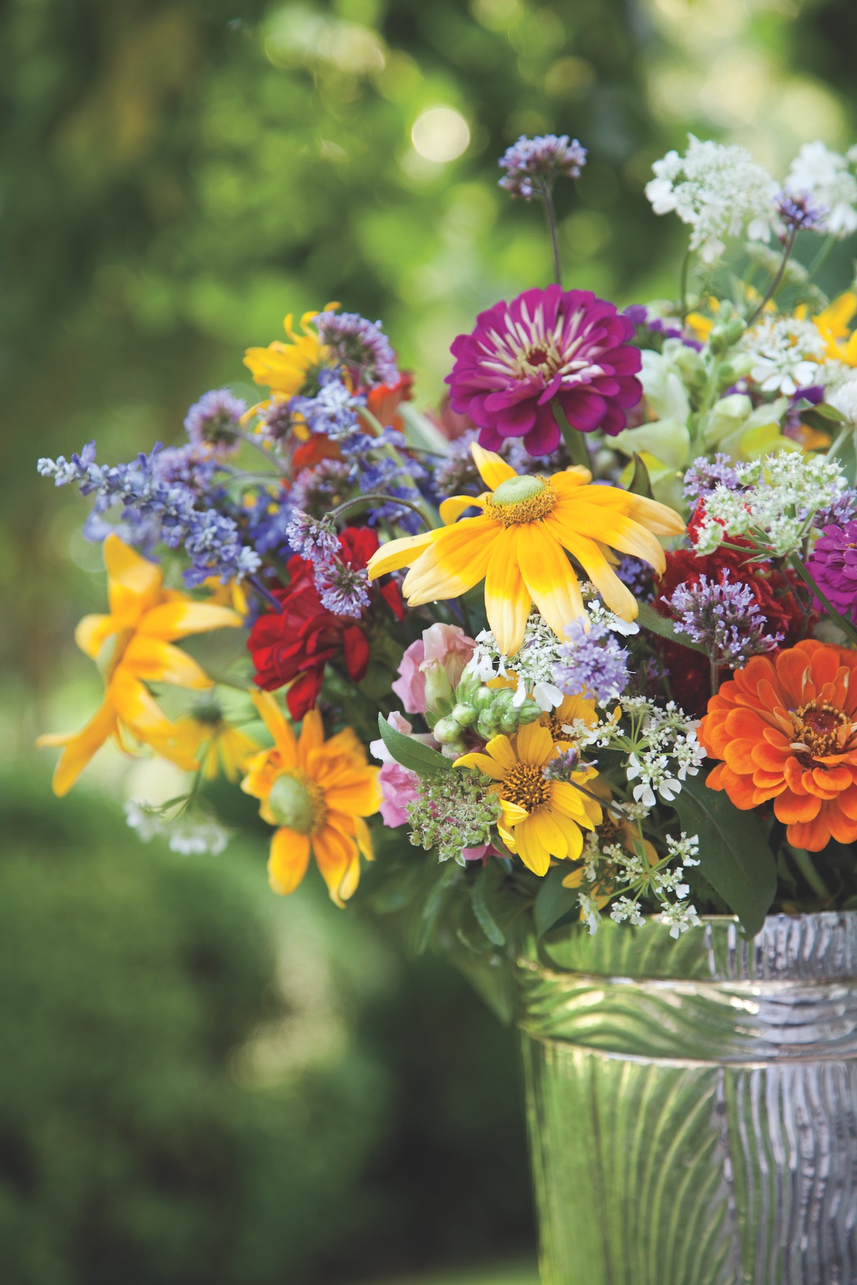 Romance with Weeds: Wildflower Arrangements