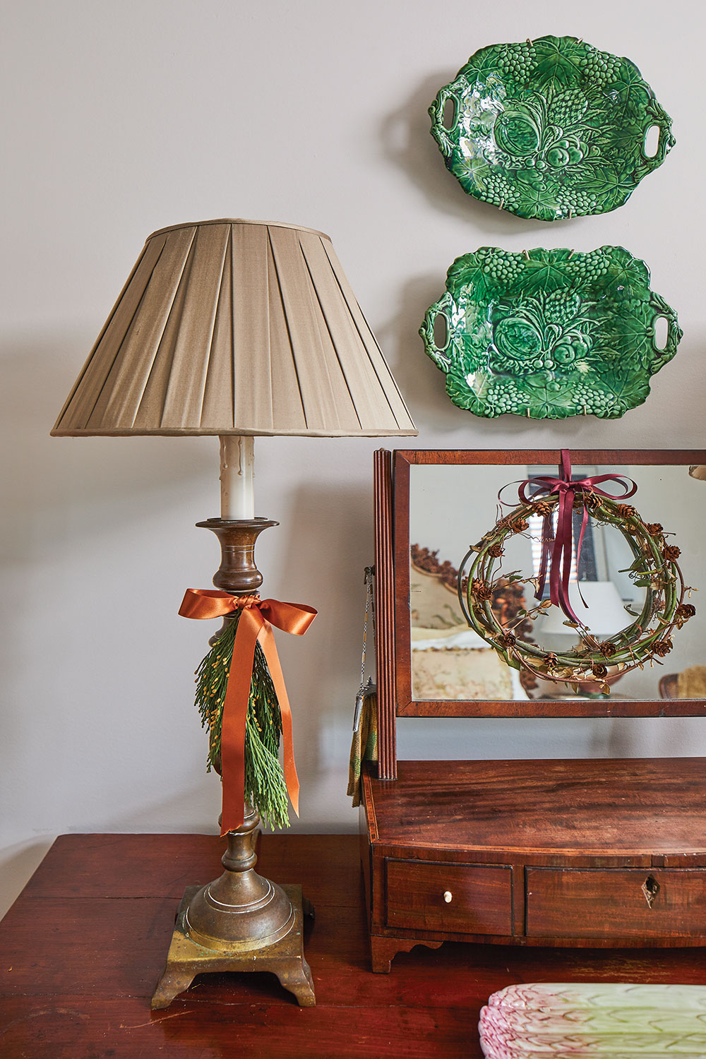 Time to Shine: A Holiday Home Tour - Flower Magazine