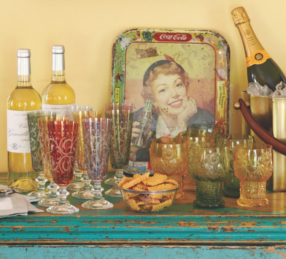 Glassware and Coca-Cola girl tray on serve-yourself bar
