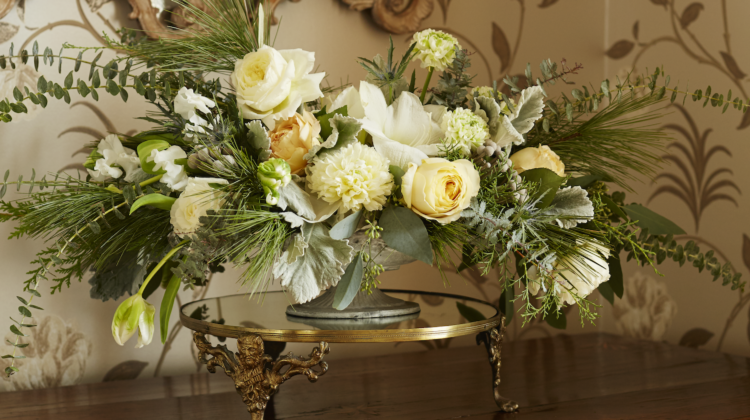 xmas floral table arrangements