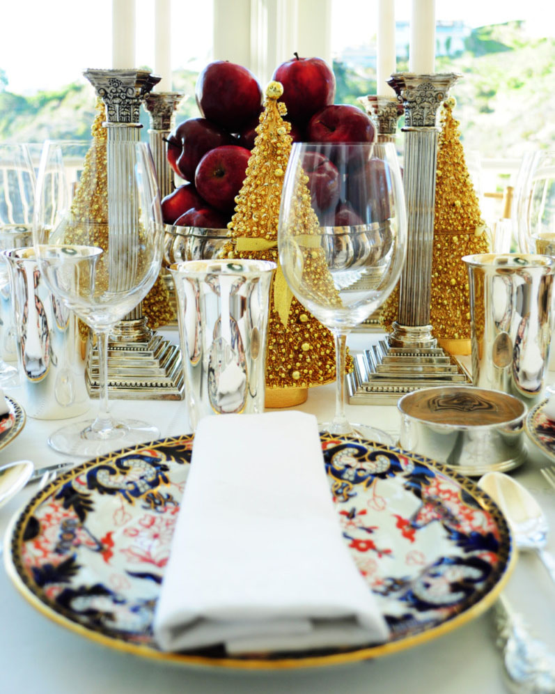 holiday table setting from Alex Hitz book