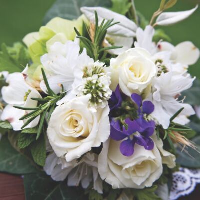 white tussie mussie, wedding flowers