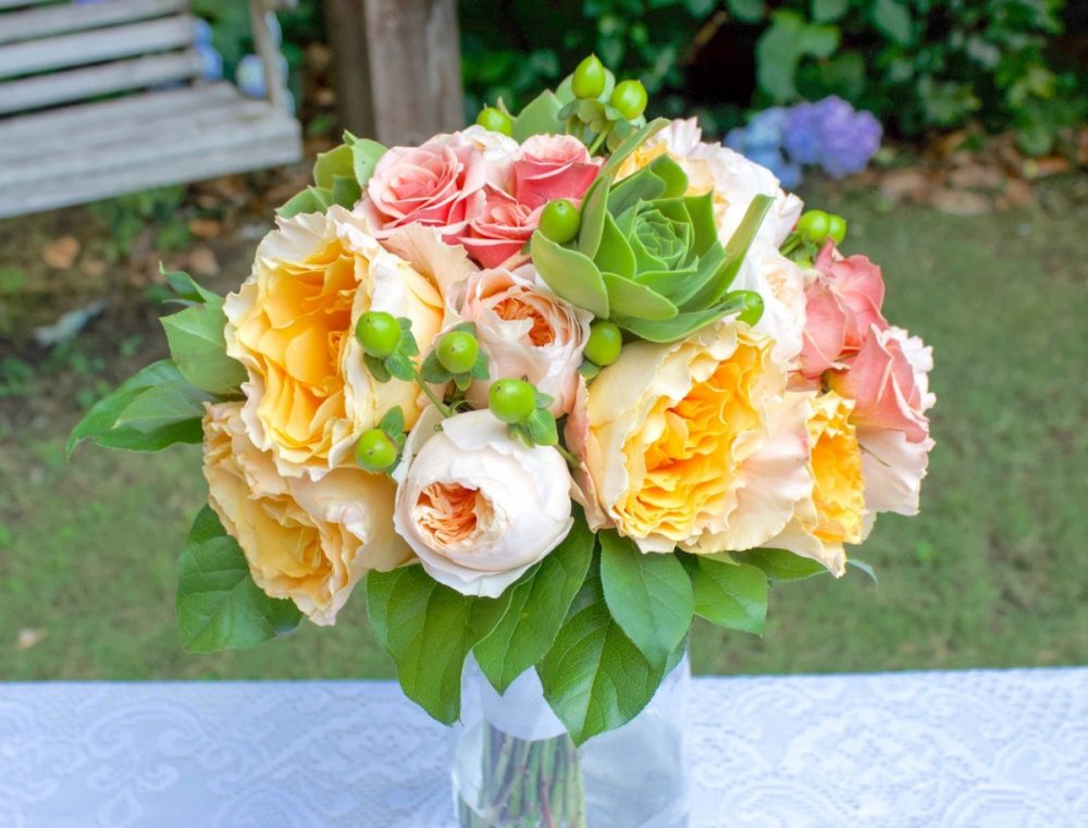 garden rose bouquet