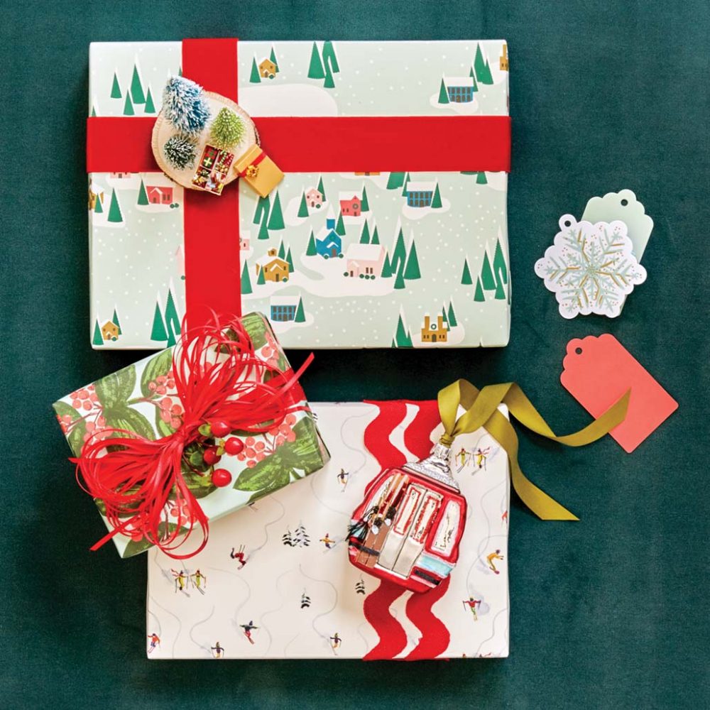 Snow-themed holiday gift wrap ideas
