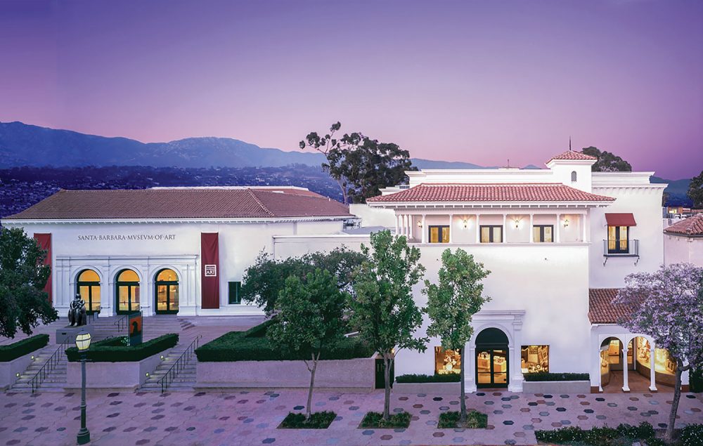Santa Barbara Museums, white stucco exterior of the art museum against a backdrop of distant mountains