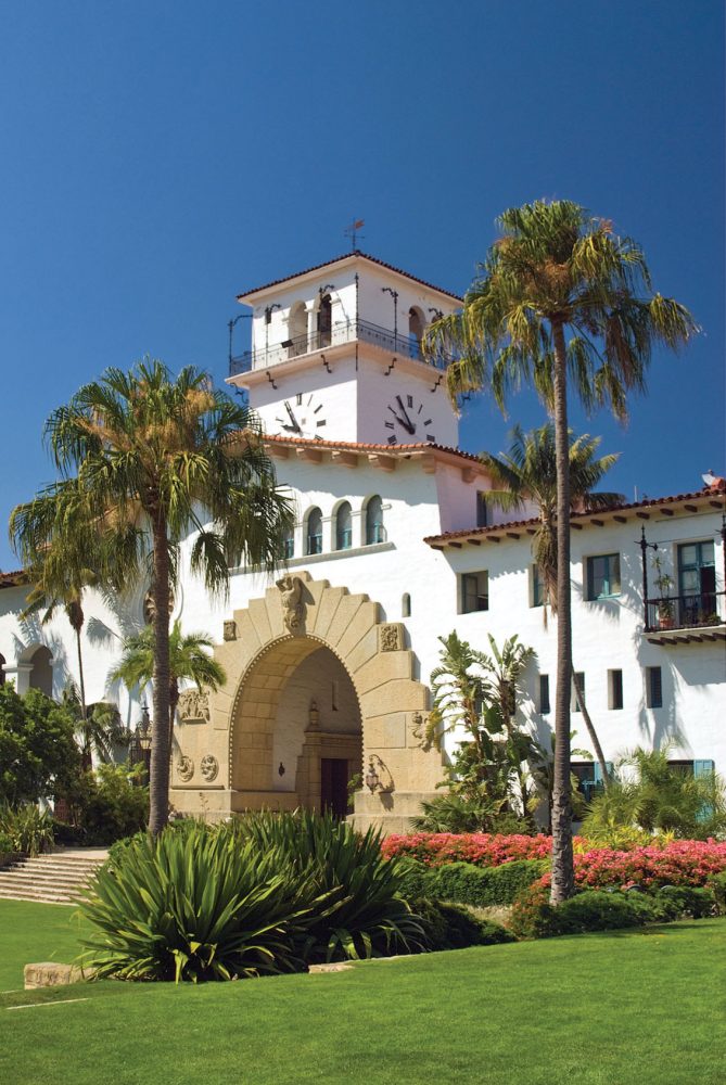 Spanish Colonial Revival–style architecture 