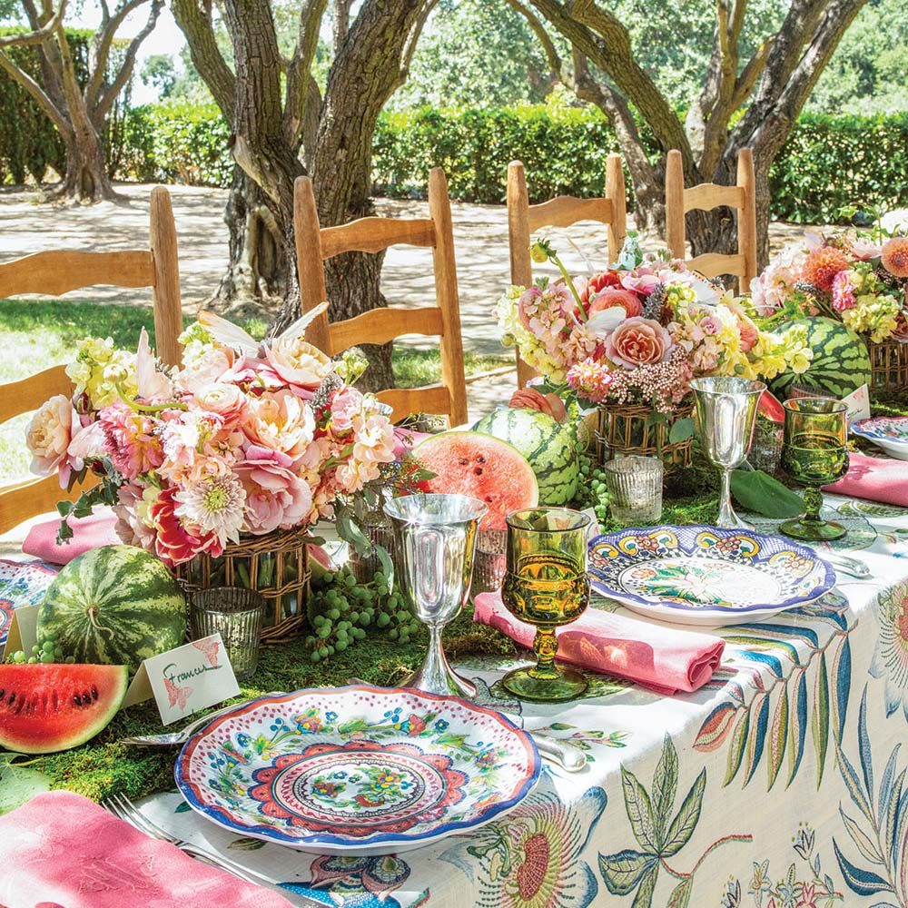 outdoor table setting at Frances Schultz home in home in California’s Santa Ynez Valley