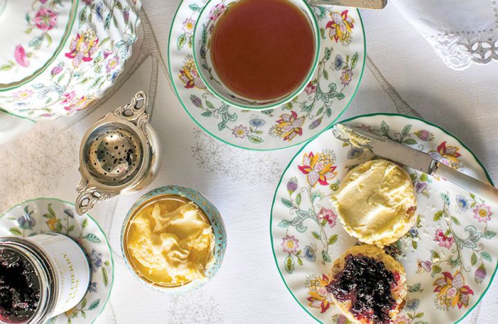 India Hicks: Tea Is Served - Flower Magazine