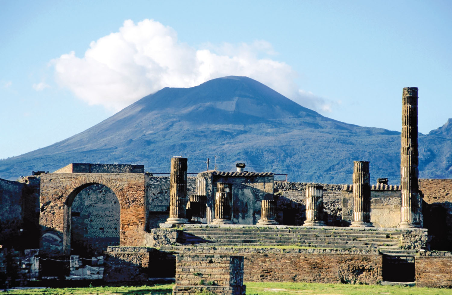 BWX110 Old ruins of a forum with Mount Vesuvius in the background, Pompeii, Italy.