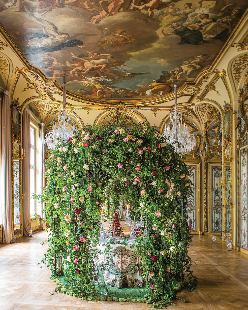 floral installation, Baccarat Museum