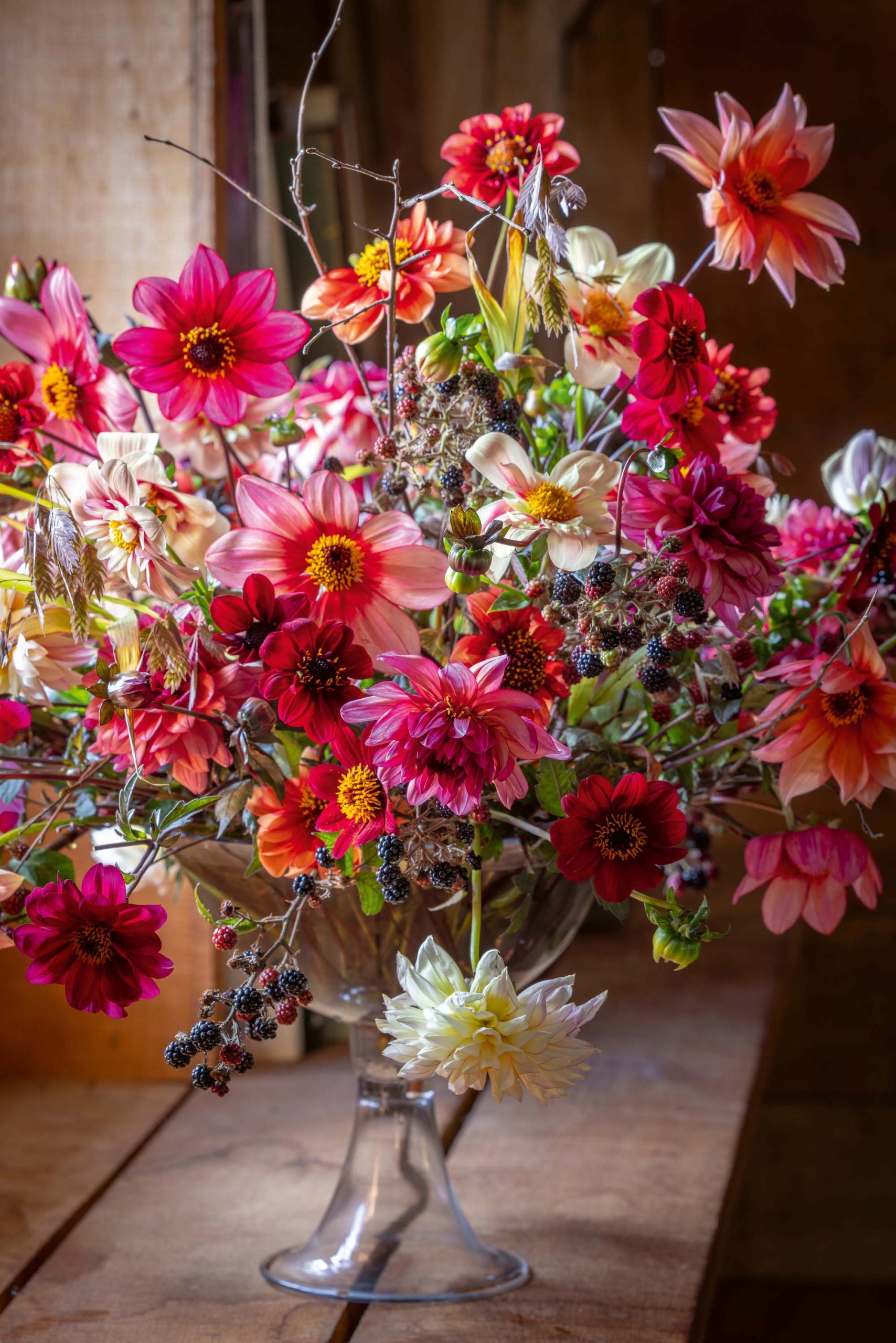 Spend a Year in a Cut Flower Garden: A Q&A with Sarah Raven